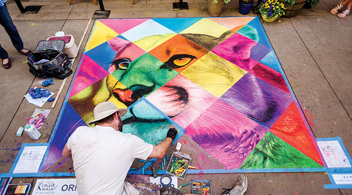 Dogwood Arts Festival in Tennessee (photo by Nyla Photos)