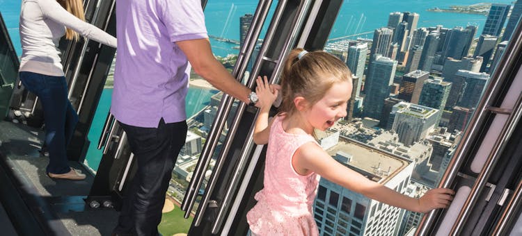 360 Chicago Observation Deck (photo by Nick Ulvieri)
