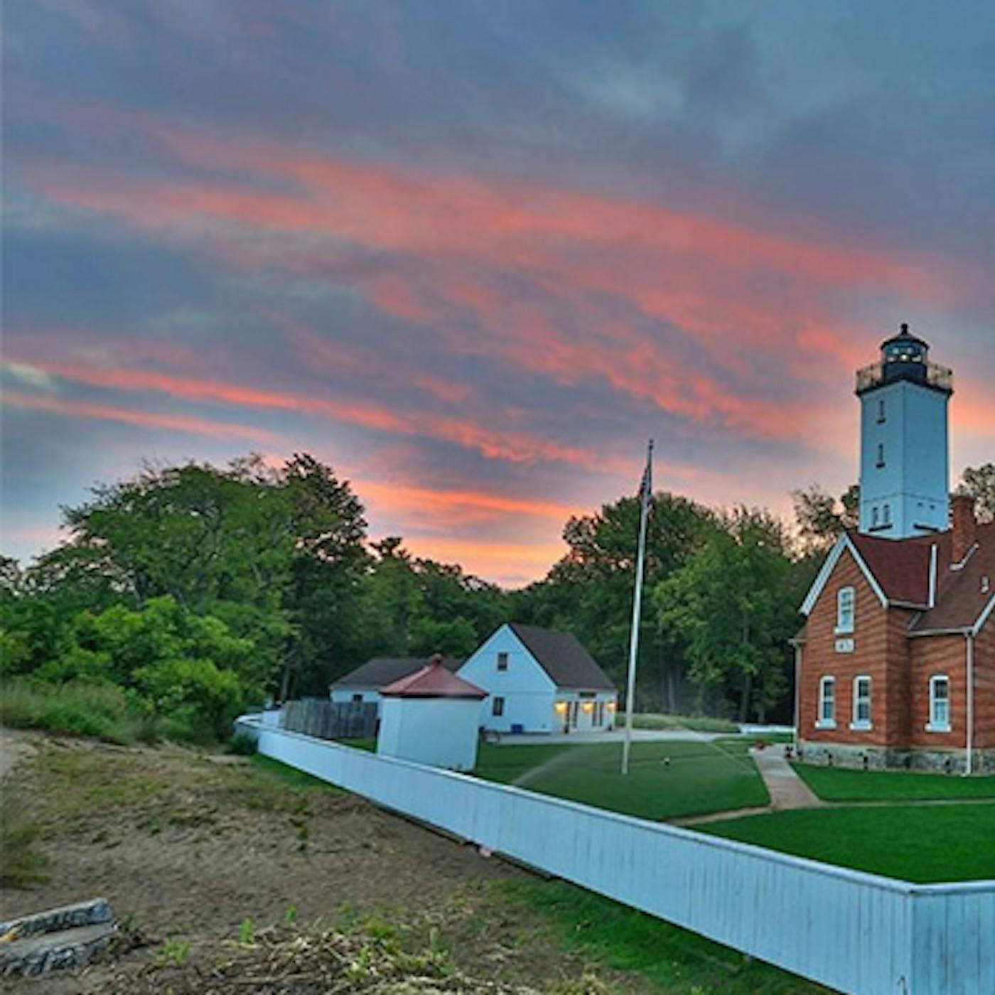 Presque Isle Lighthouse in Erie, Pennsylvania (photo by Brian Berchtold))