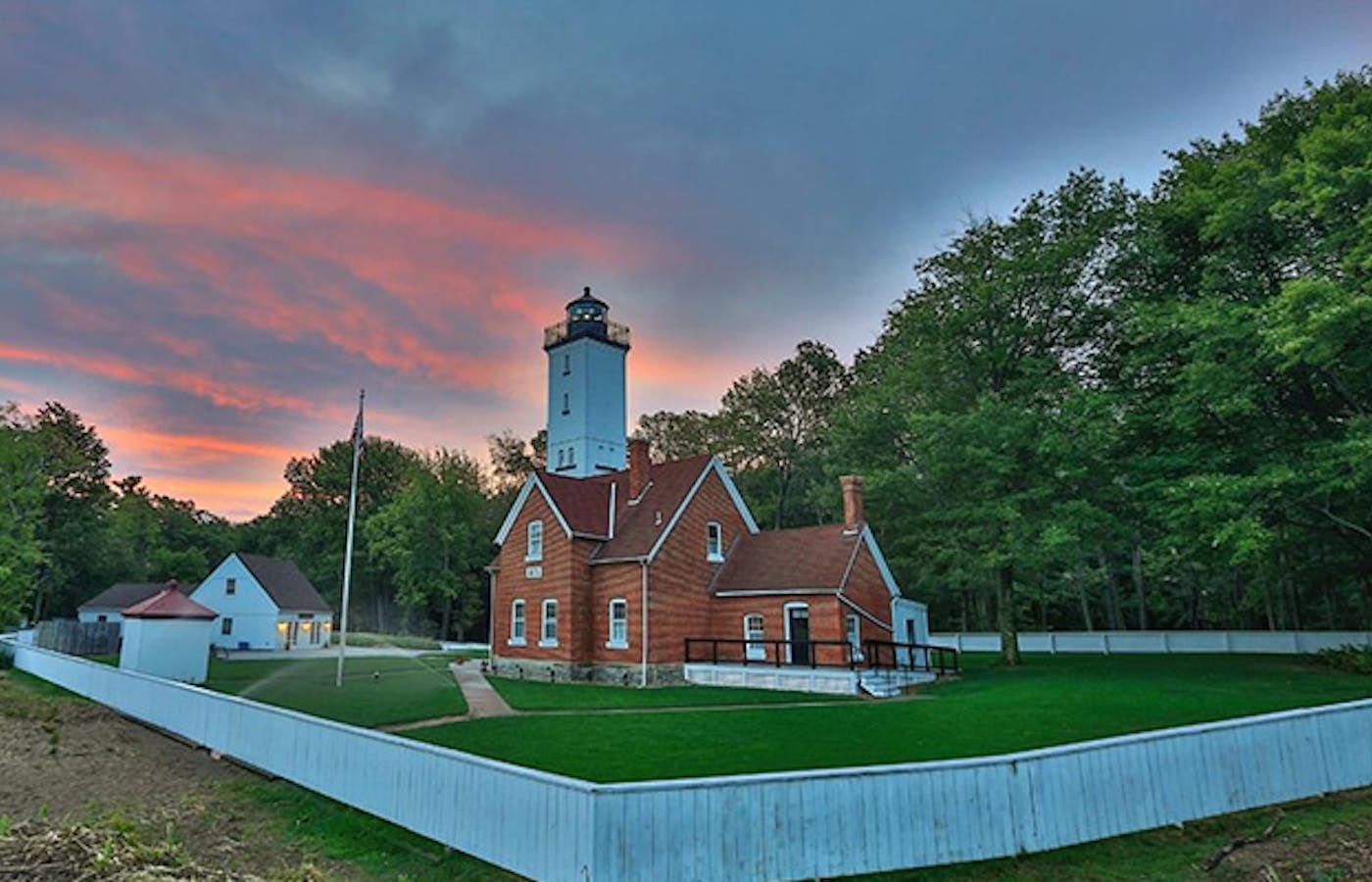Presque Isle Lighthouse in Erie, Pennsylvania (photo by Brian Berchtold)