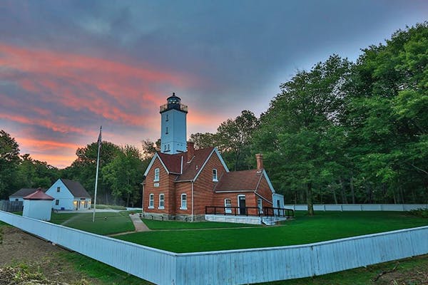 Presque Isle Lighthouse in Erie, Pennsylvania (photo by Brian Berchtold)
