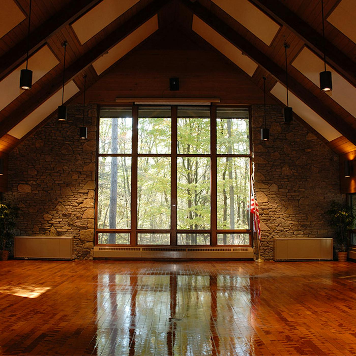 Oak Openings Lodge (photo courtesy of Metroparks Toledo))