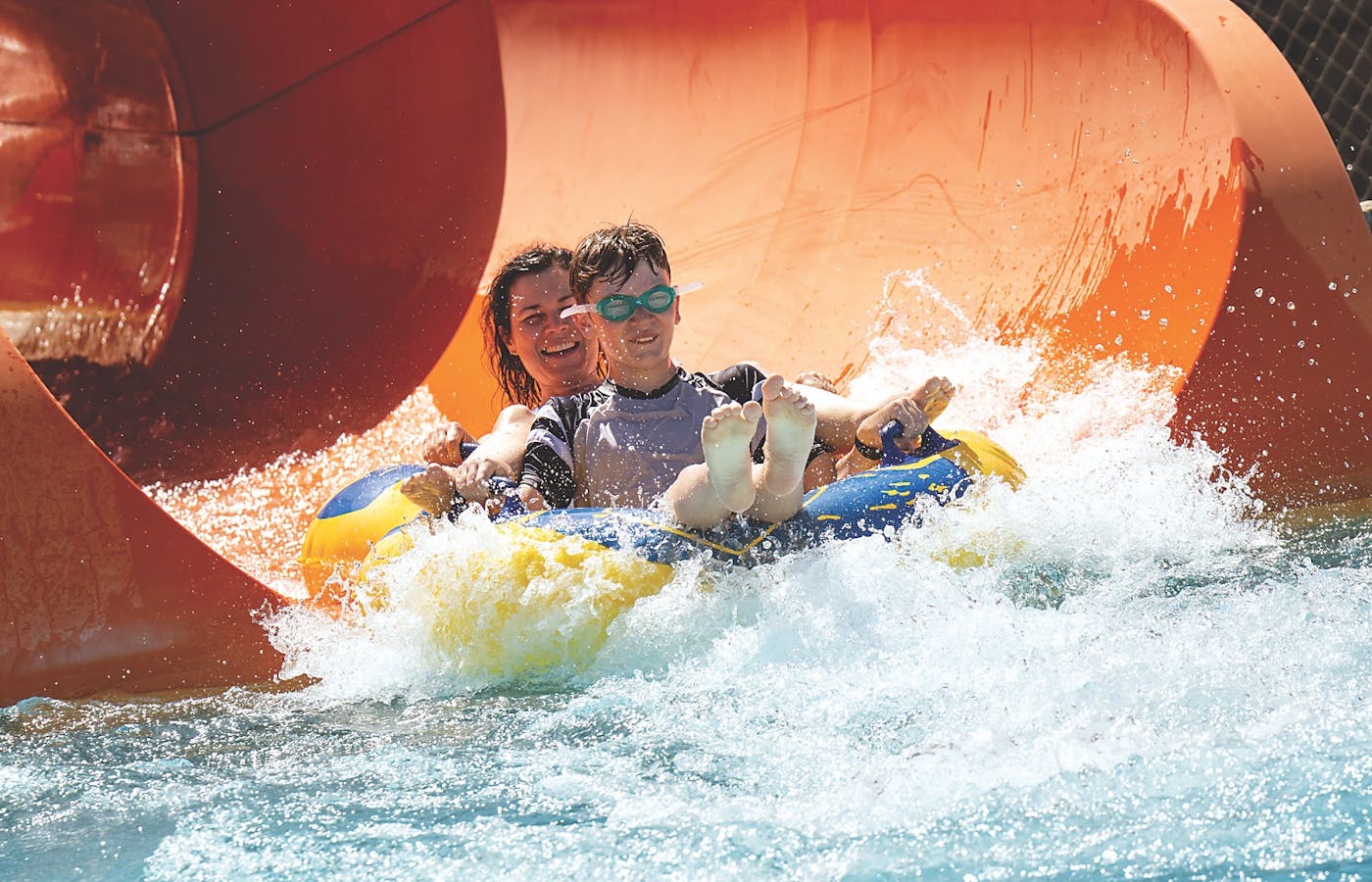 People going down waterslide at Zoombezi Bay in Powell, Ohio (photo courtesy of Columbus Zoo and Aquarium)