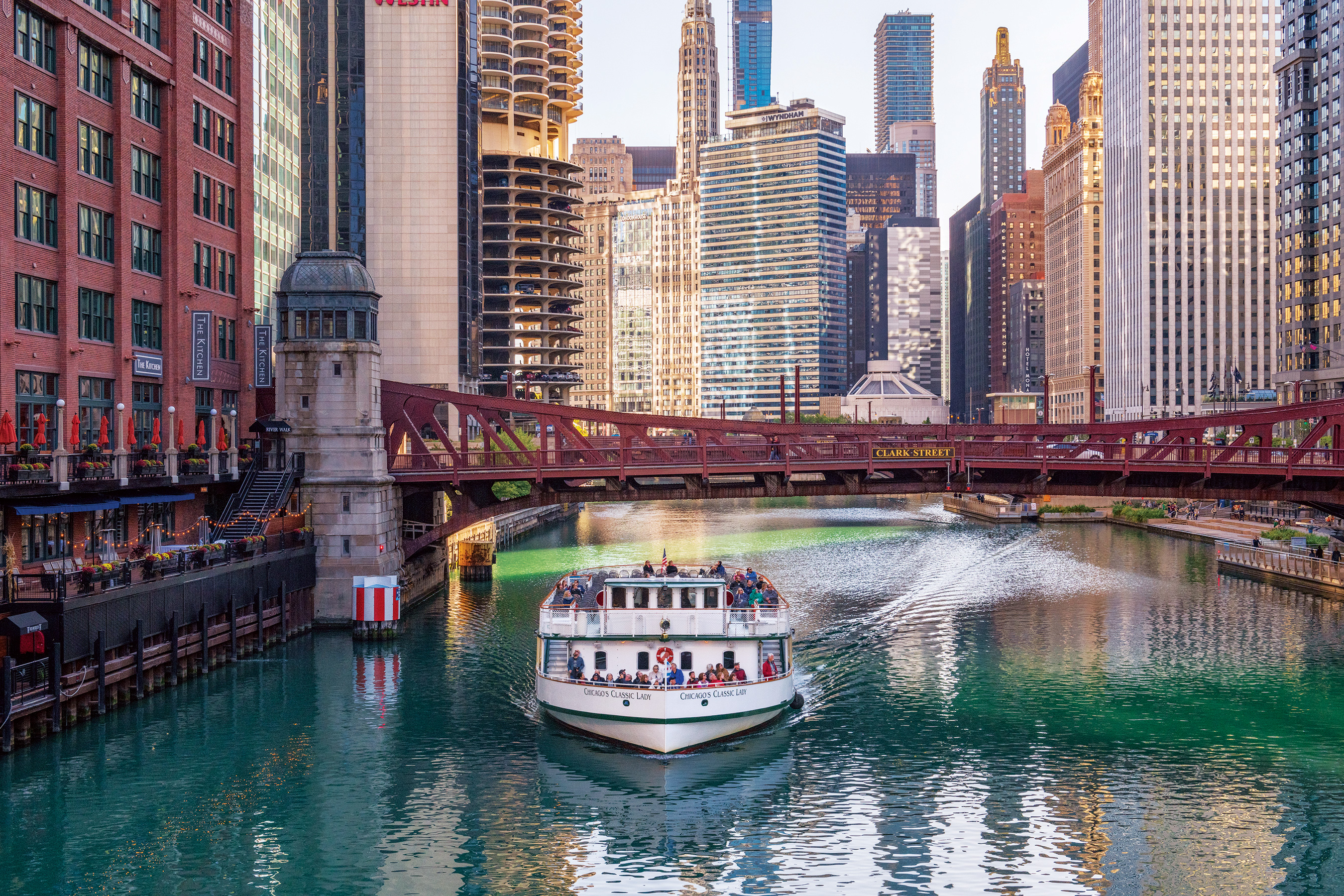 Chicago Architecture Foundation Center River Tour | Chicago, Illinois ...