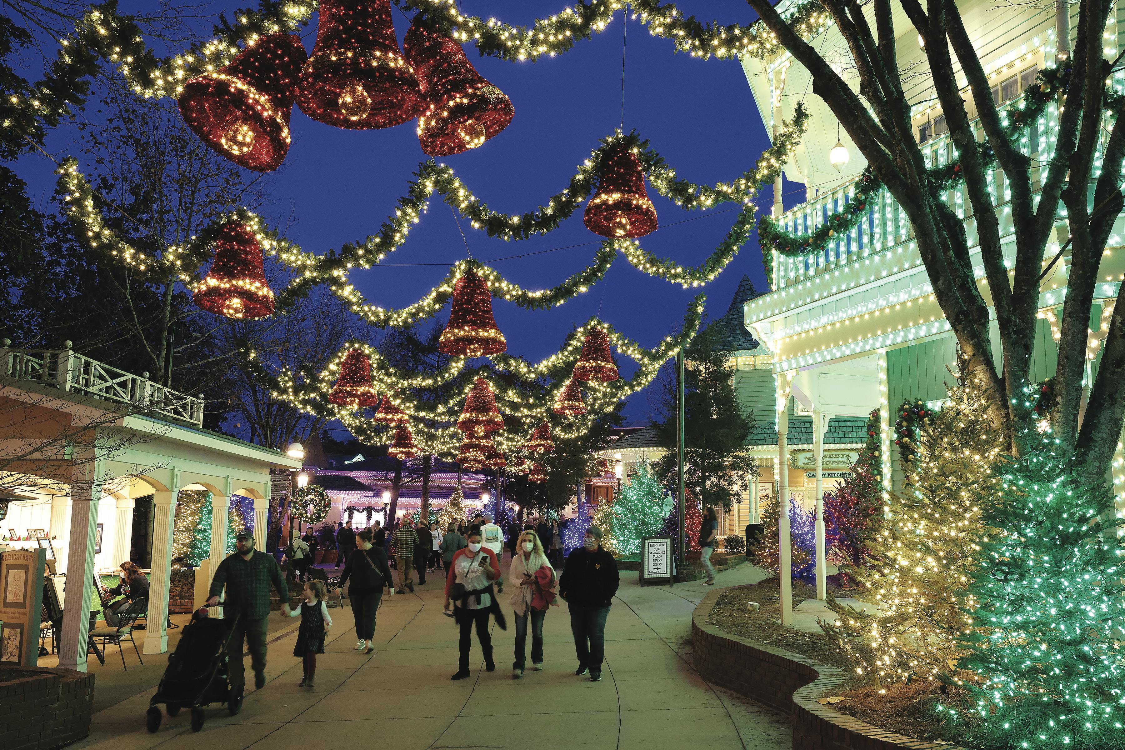 Christmas at Dollywood Pigeon Tennessee LongWeekends Magazine
