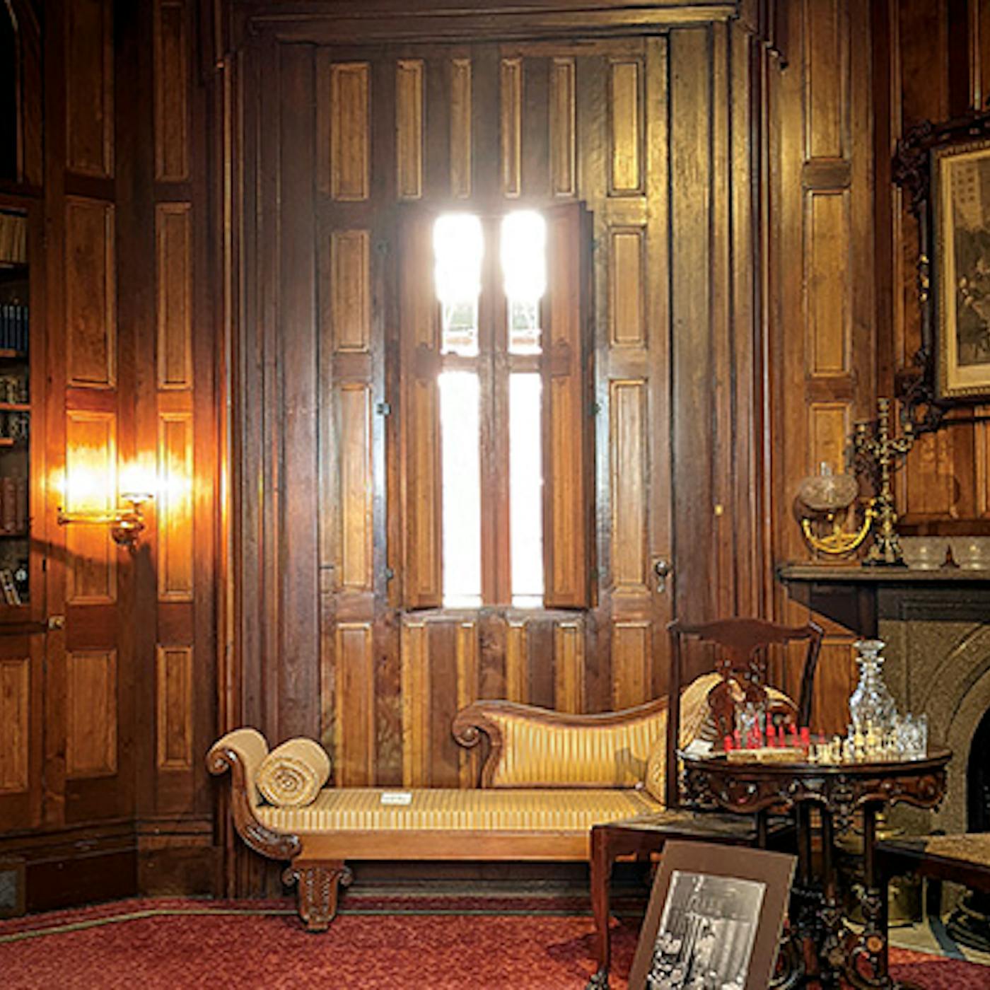 Interior of The Henry Clay Estate in Lexington, Kentucky (photo courtesy of The Henry Clay Estate))