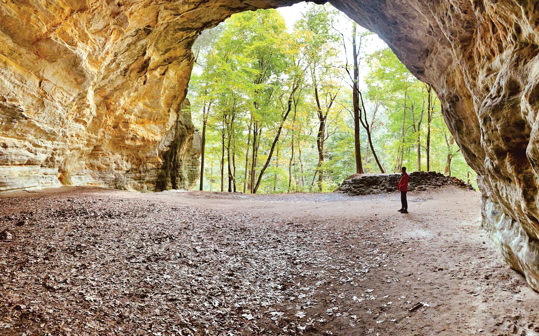 Starved Rock State Park | Oglesby, Illinois | LongWeekends Magazine