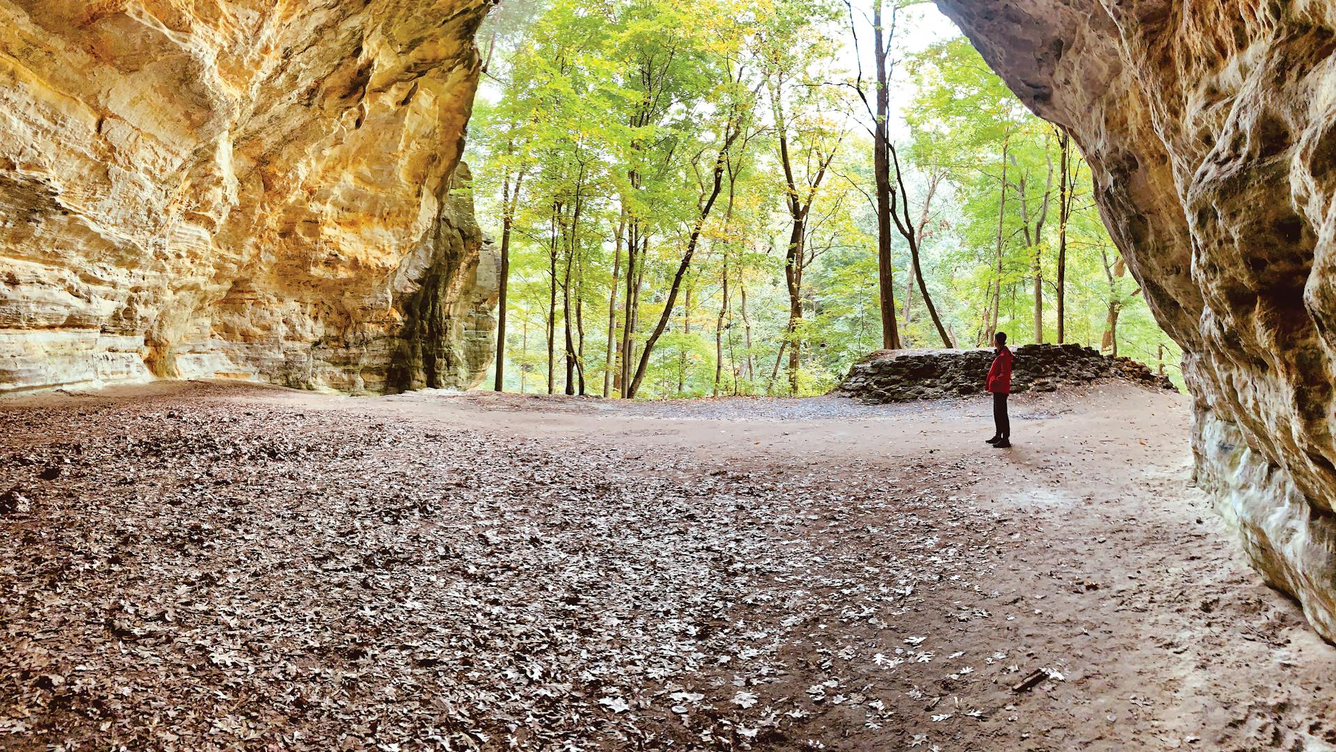 Starved Rock State Park | Oglesby, Illinois | LongWeekends Magazine