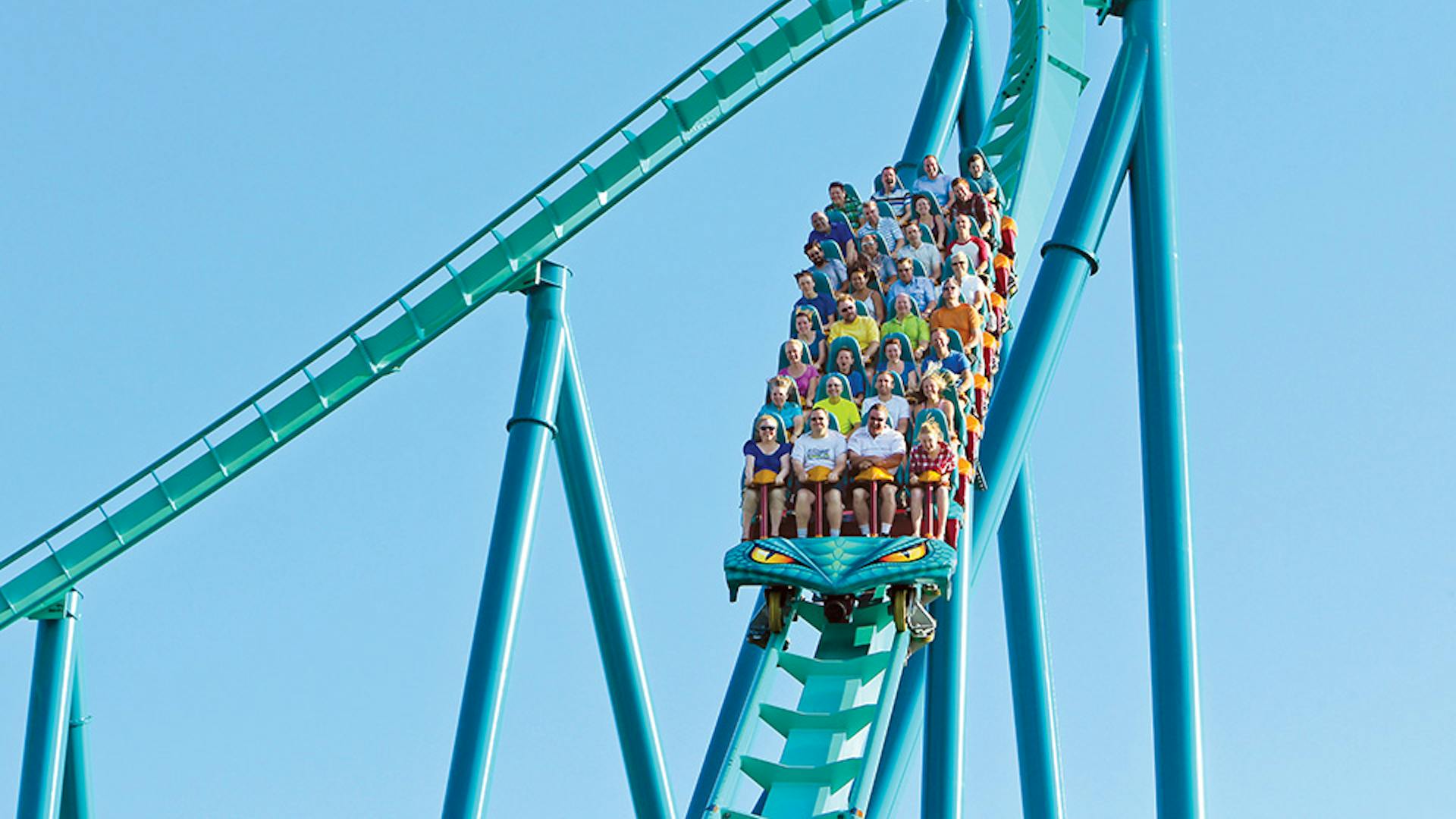 Riders on Leviathan at Canada's Wonderland in Vaughn, Ontario (photo by Dave Abel)